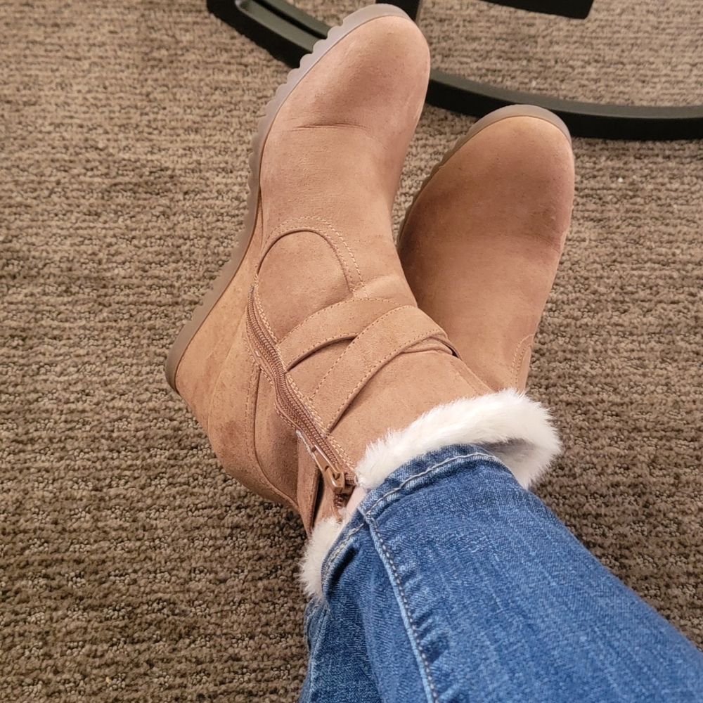 Unisa Booties 7M